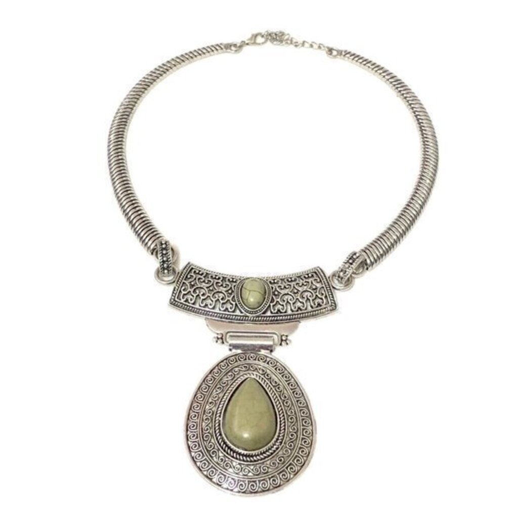 Oval Cabochon Statement Necklace Silver tone